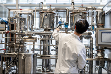 4 Service Lipd Lab Metal Tubes Istock 1165145549 (1)