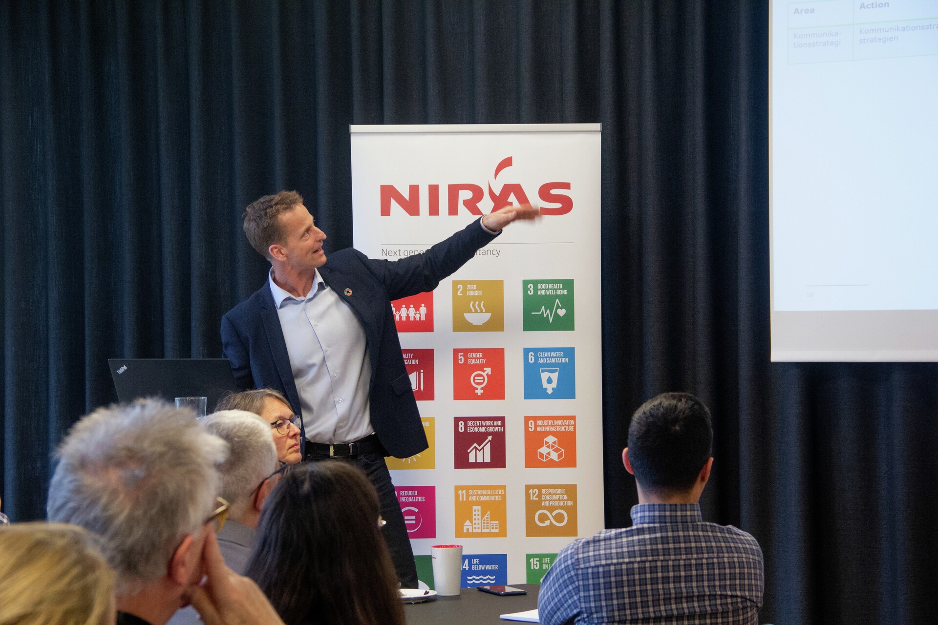 Presentation For DTU Students. Tom Heron TOMH NS 08711 1920